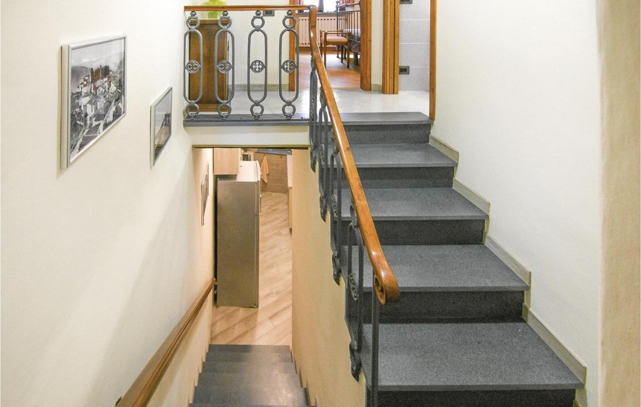 Lovely Home In Montecatini Alto With Kitchen Nievole エクステリア 写真